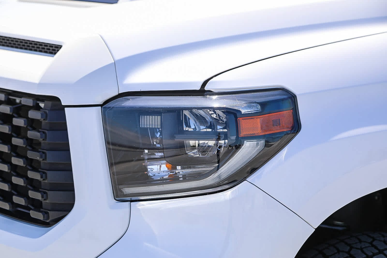 Thumbnail: 2021 Toyota Tundra - 8