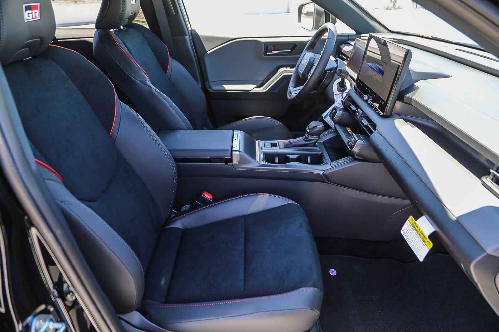 Thumbnail: 2026 Toyota RAV4 - 18