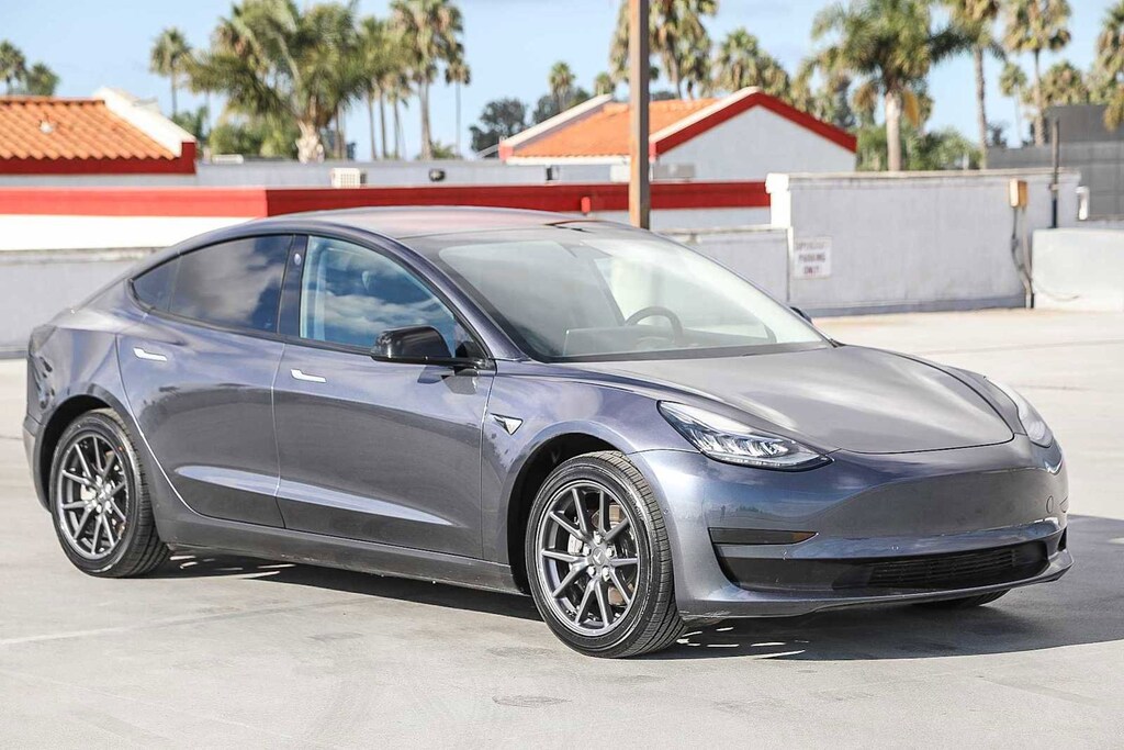 Used 2017 Tesla Model 3 Sedan