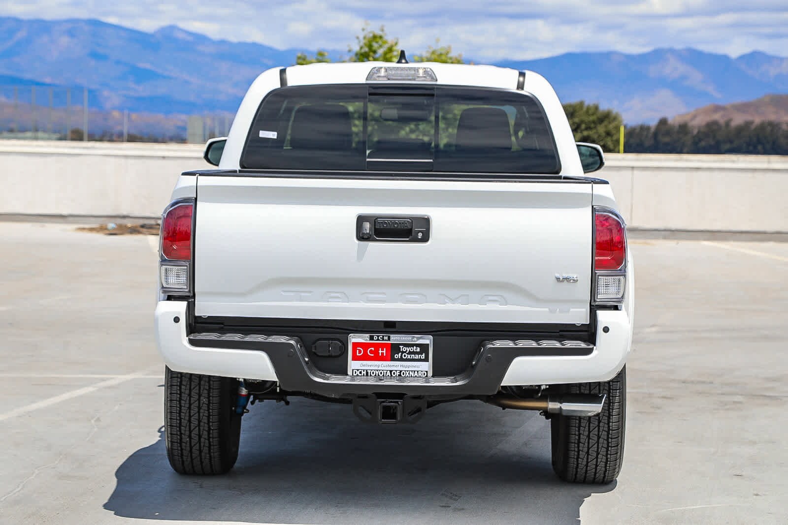Thumbnail: 2023 Toyota Tacoma - 7