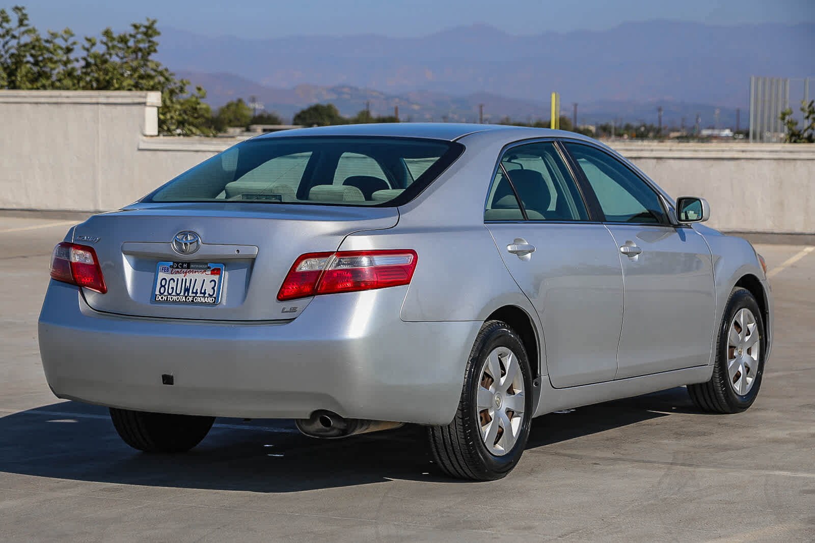 2007 Toyota Camry LE photo 4