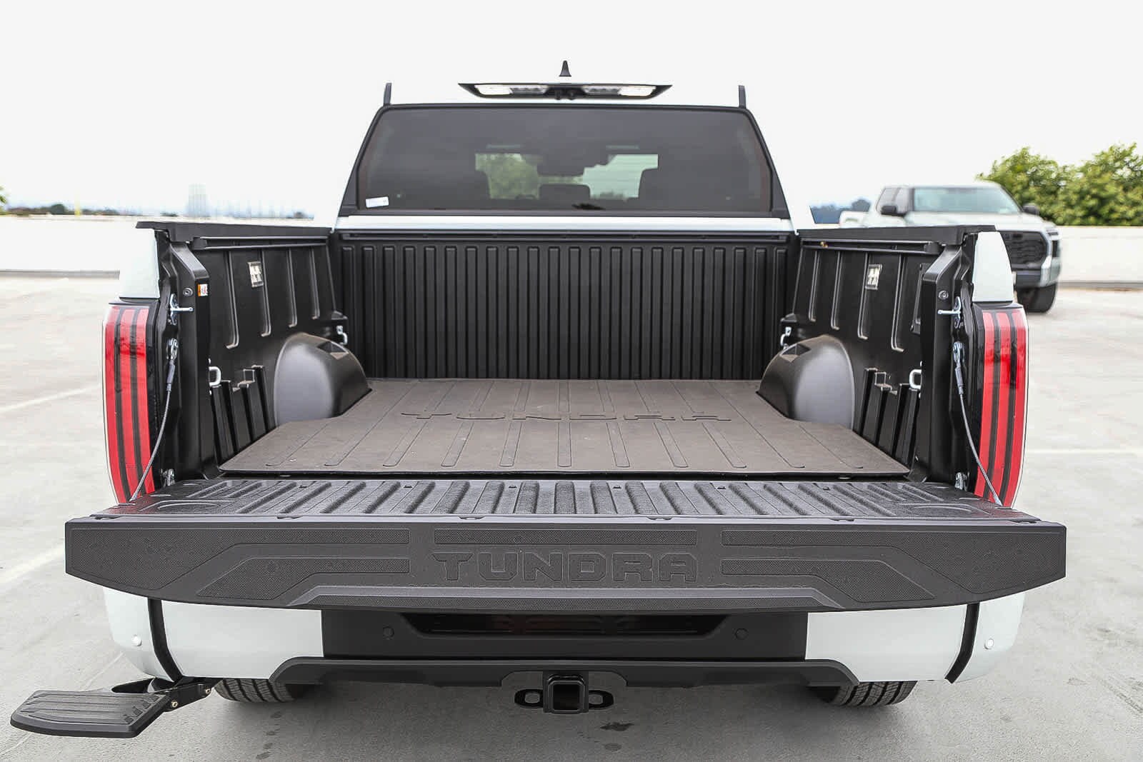 2026 Toyota Tundra Platinum - Photo 12