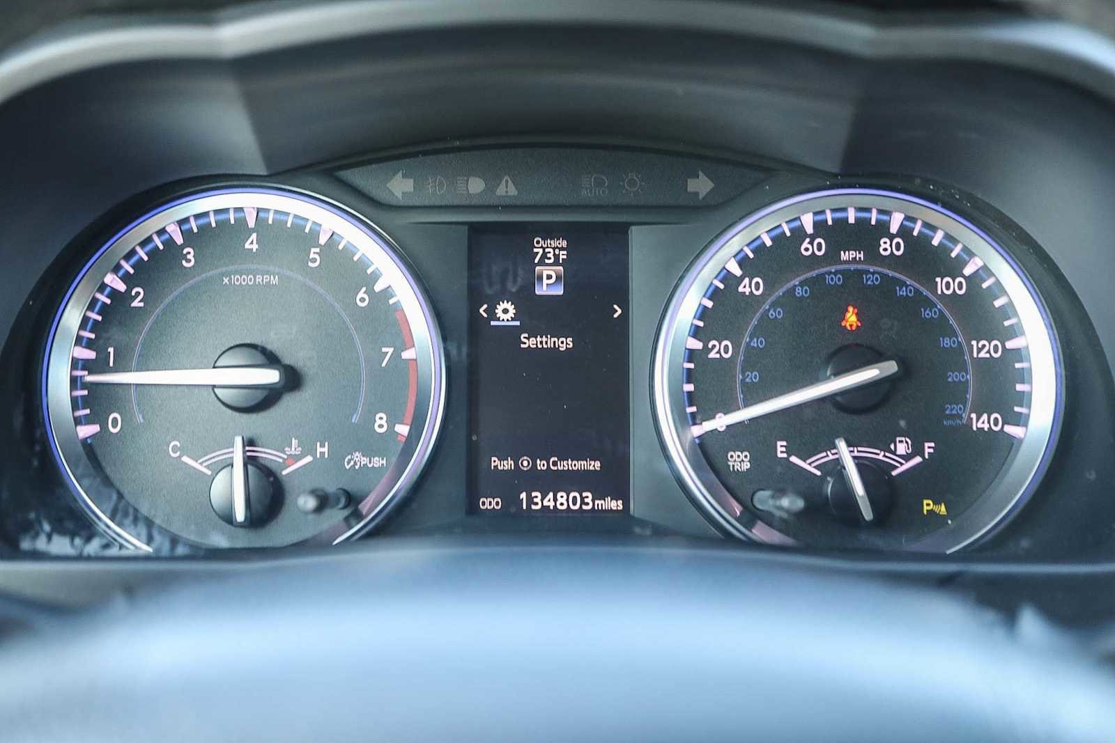 Thumbnail: 2016 Toyota Highlander - 23