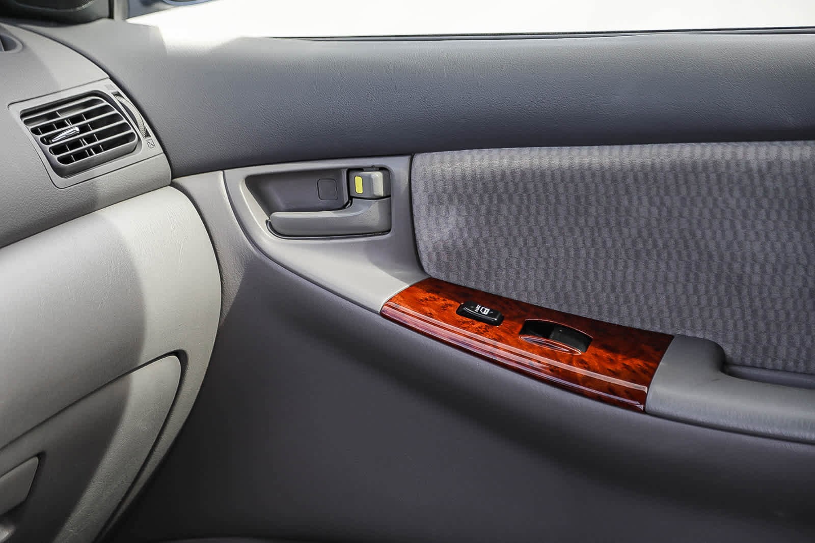 Thumbnail: 2007 Toyota Corolla - 21