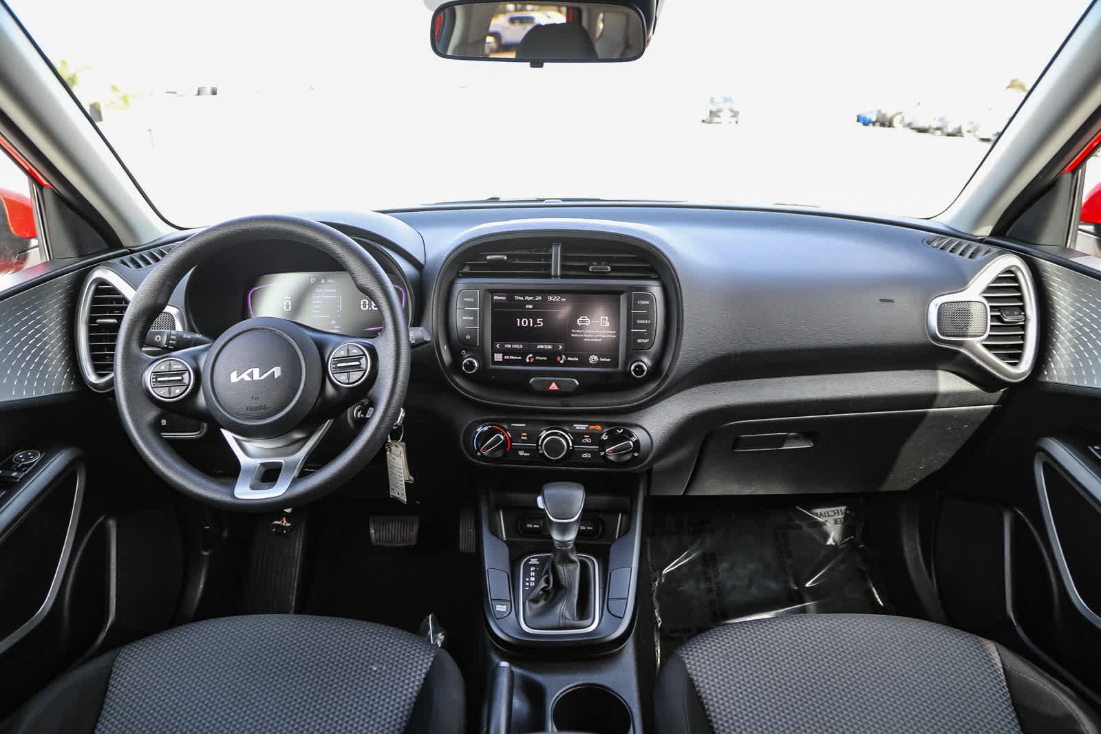 Thumbnail: 2024 Kia Soul - 11