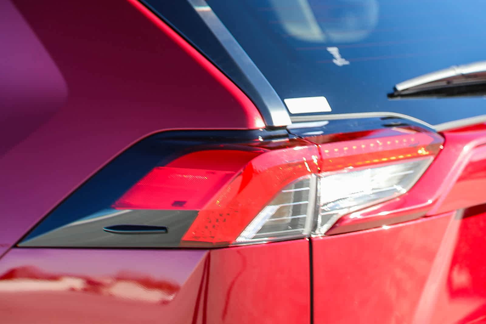 Thumbnail: 2025 Toyota RAV4 - 9