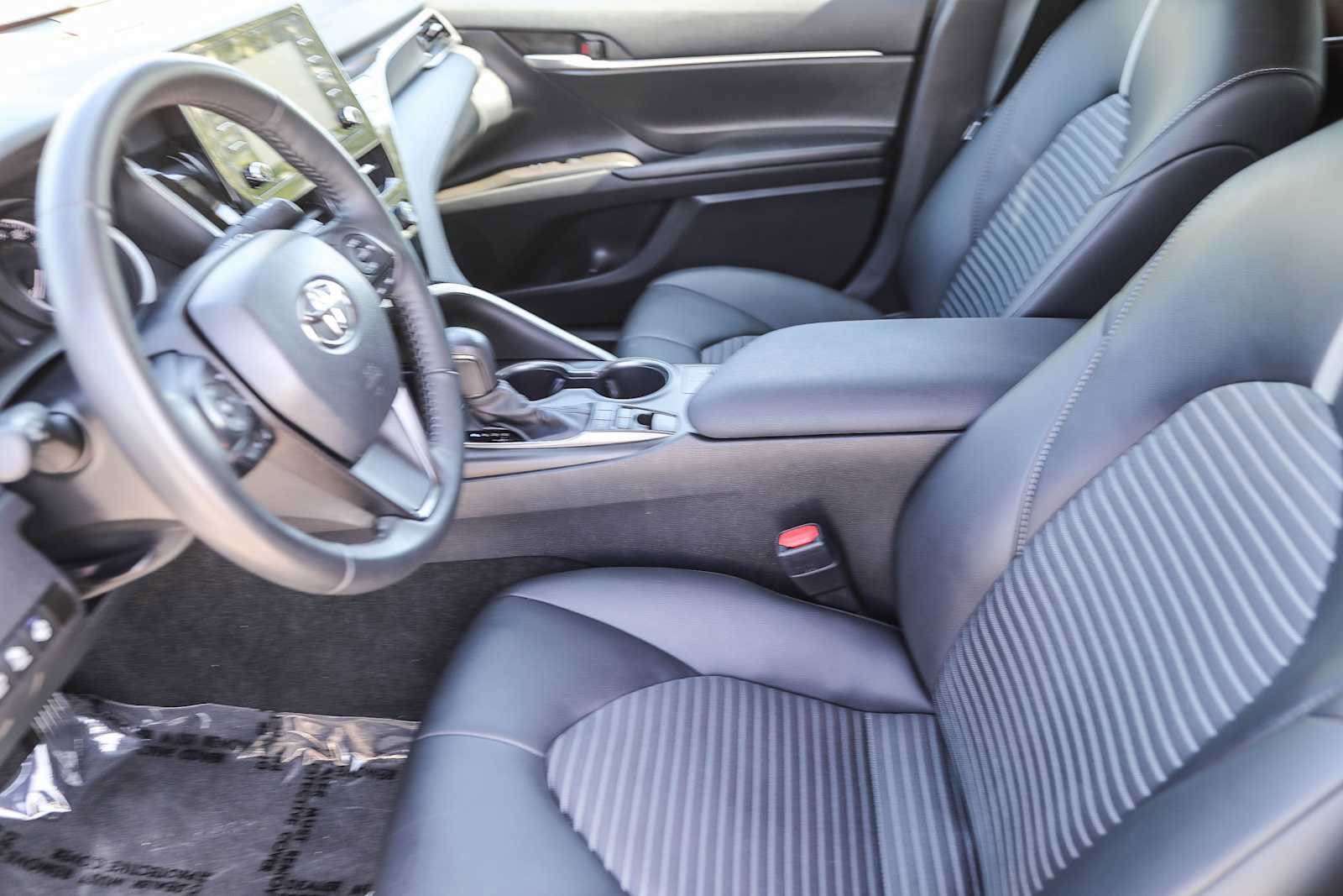 2023 Toyota Camry SE 15