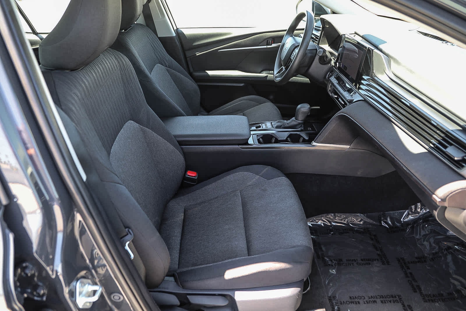 Thumbnail: 2025 Toyota Camry - 17