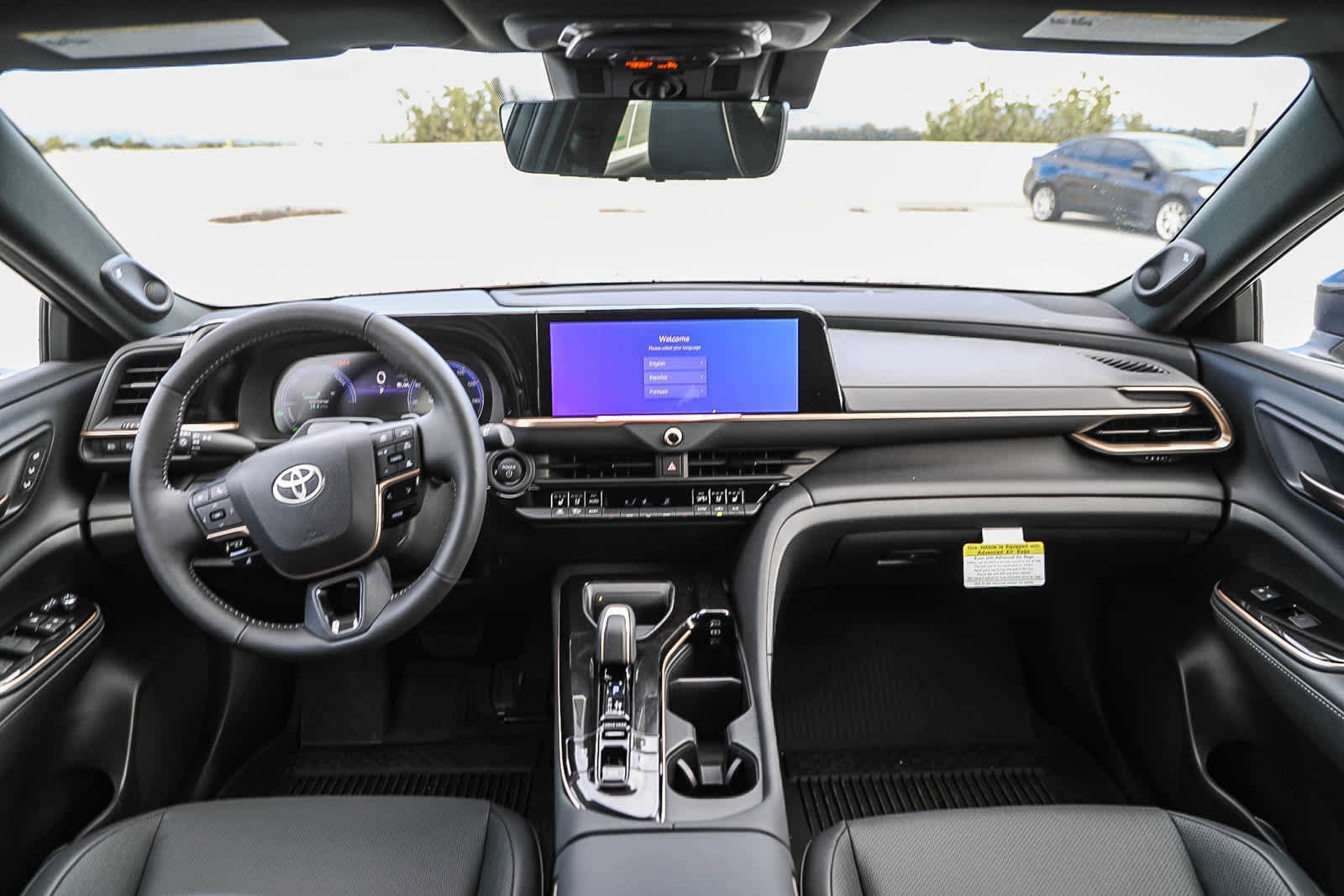 Thumbnail: 2025 Toyota Crown Signia - 14