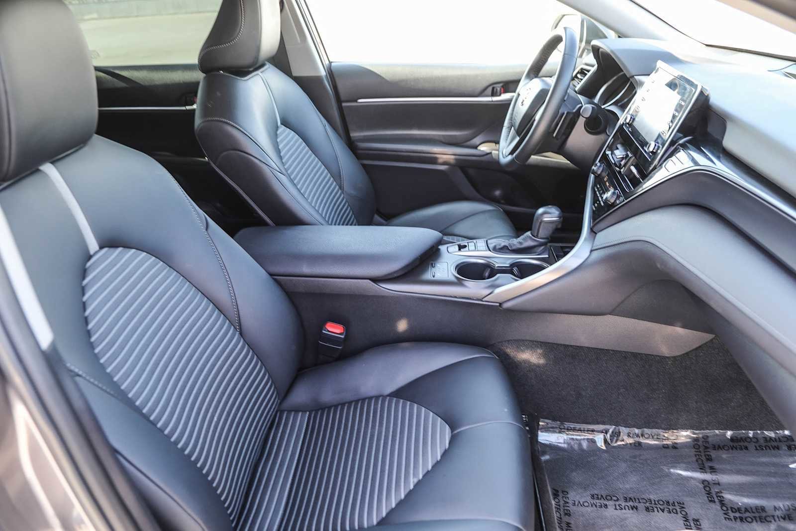 2023 Toyota Camry SE 14