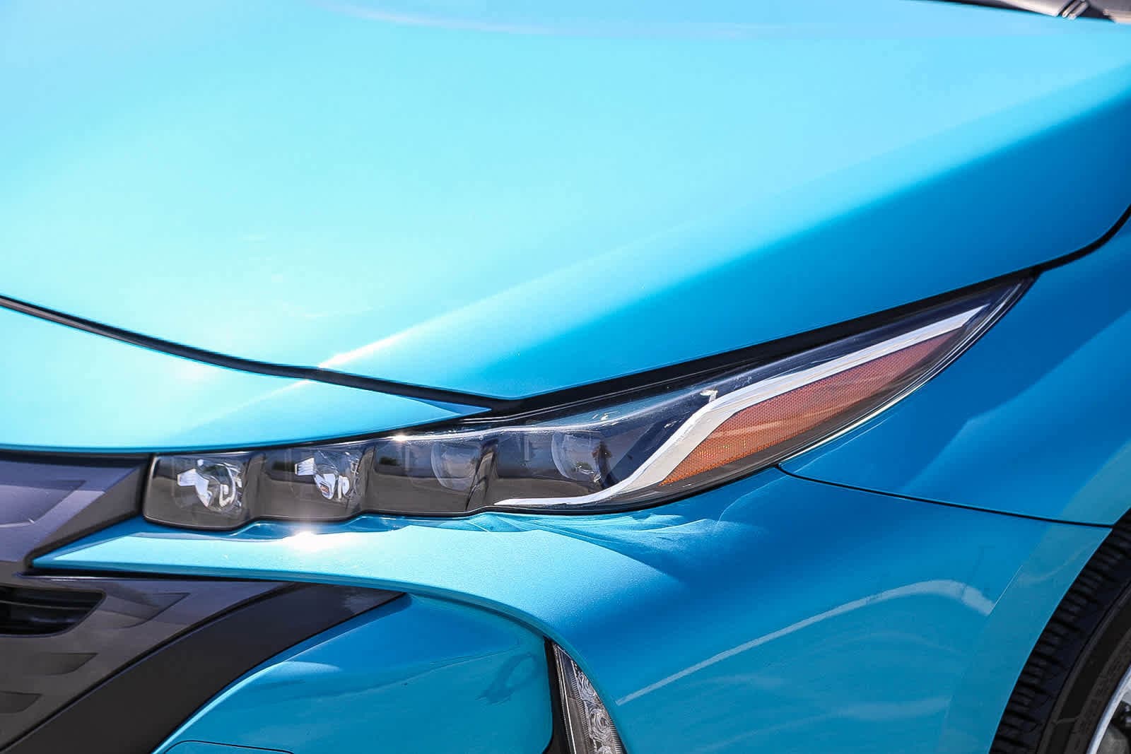 Thumbnail: 2020 Toyota Prius Prime - 8