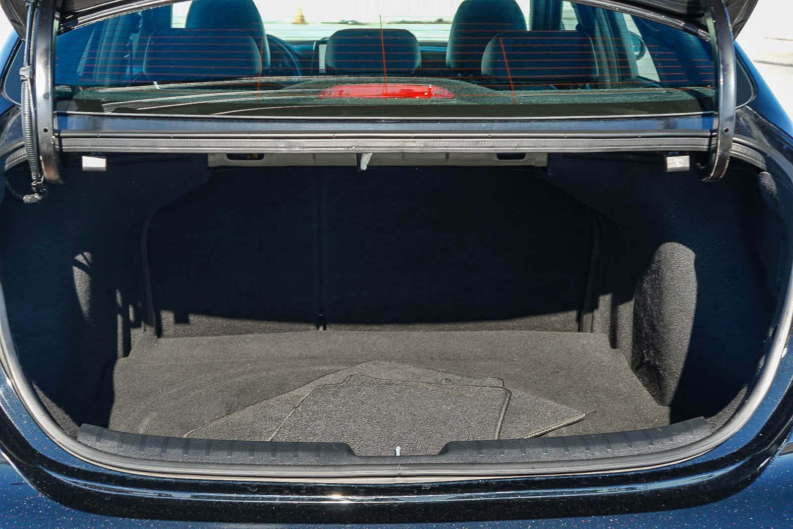 Thumbnail: 2022 Kia Forte - 29