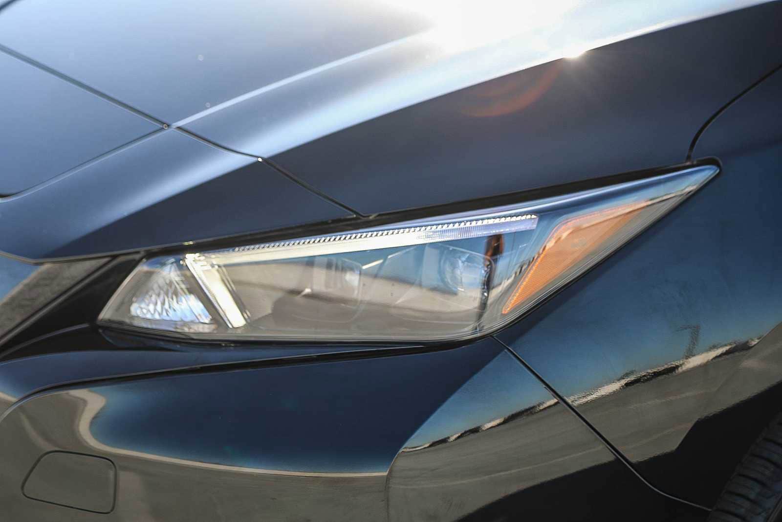 Thumbnail: 2023 Nissan Leaf - 8