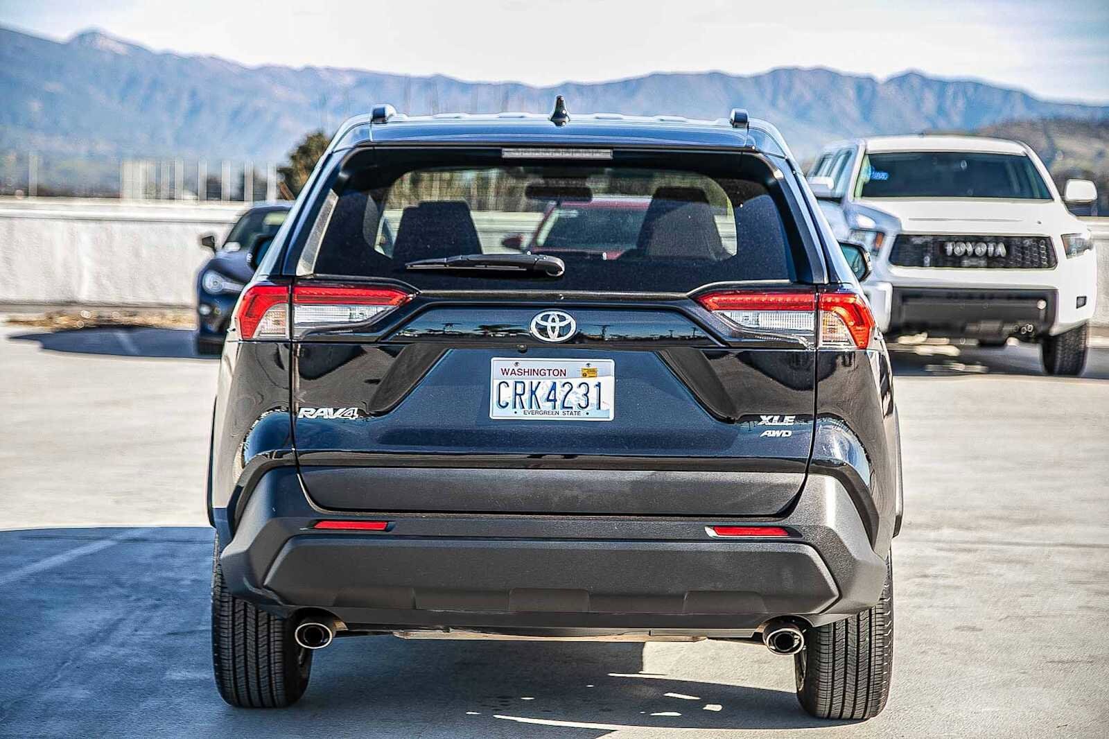 Thumbnail: 2025 Toyota RAV4 - 7