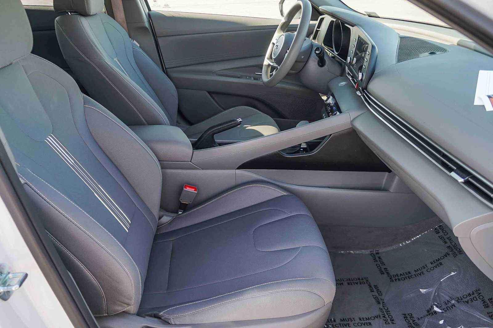 Thumbnail: 2023 Hyundai Elantra - 19