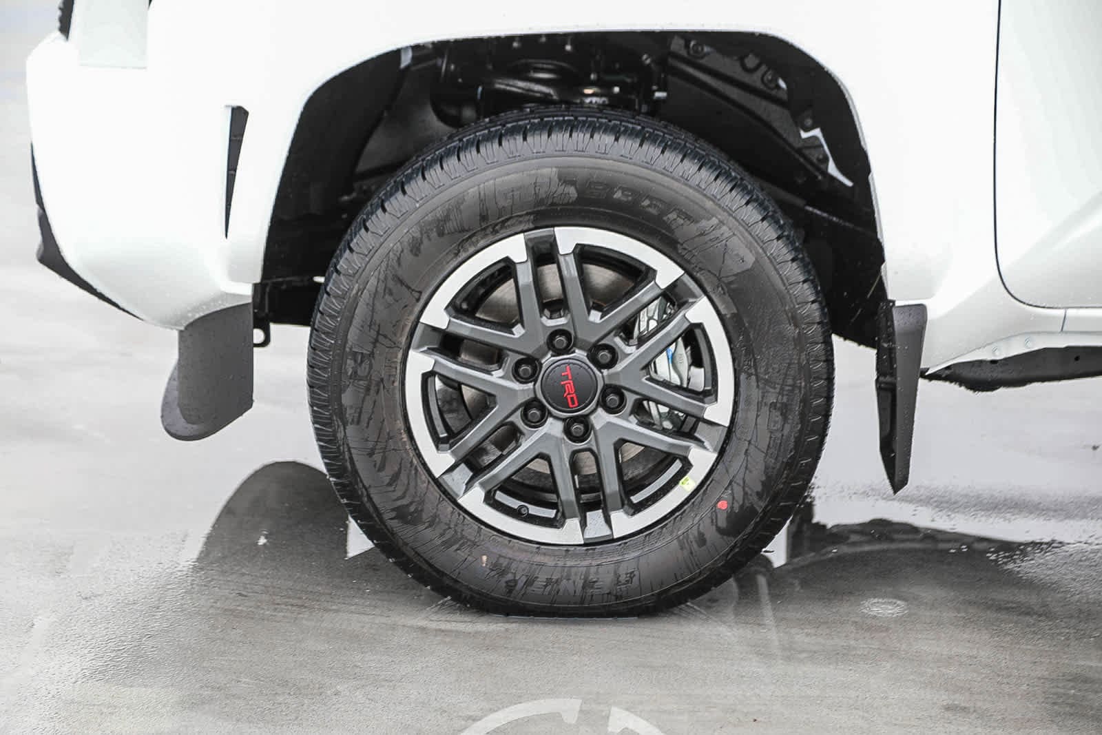 Thumbnail: 2025 Toyota Tacoma - 10