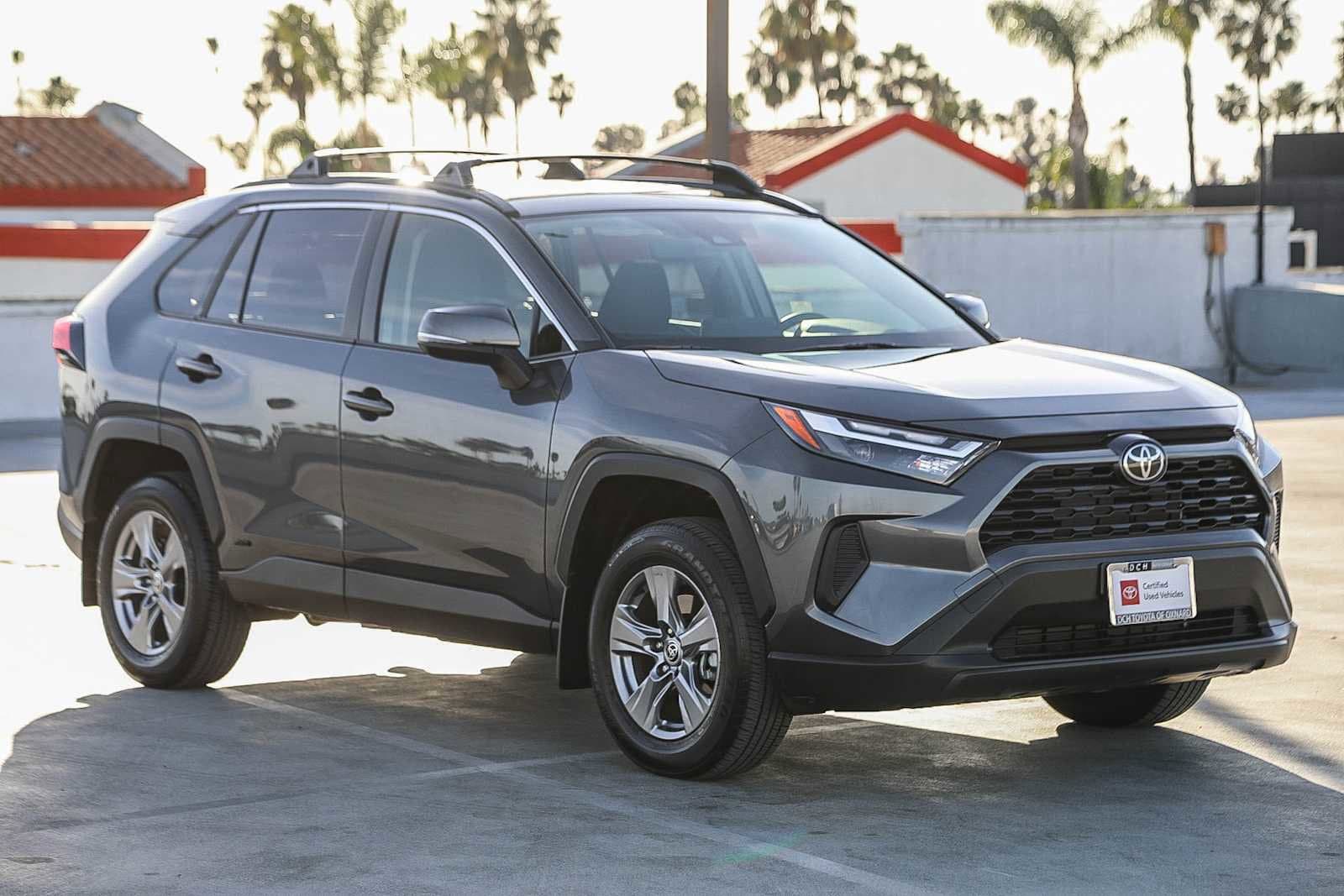 Thumbnail: 2025 Toyota RAV4 - 4