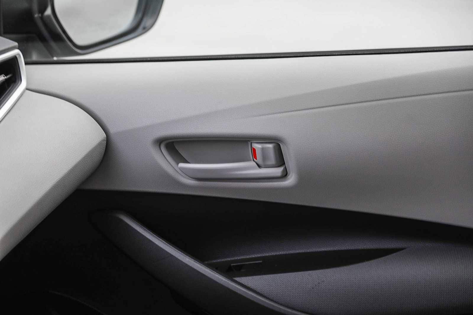 Thumbnail: 2023 Toyota Corolla - 22