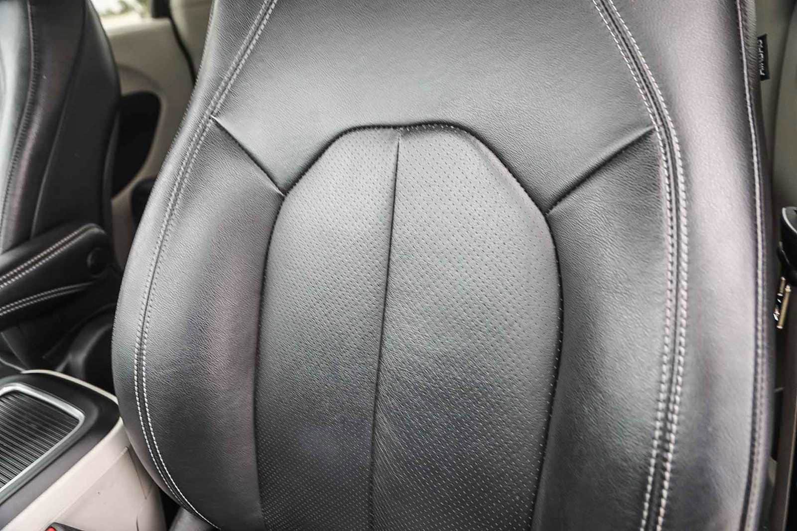 Thumbnail: 2022 Chrysler Pacifica - 25