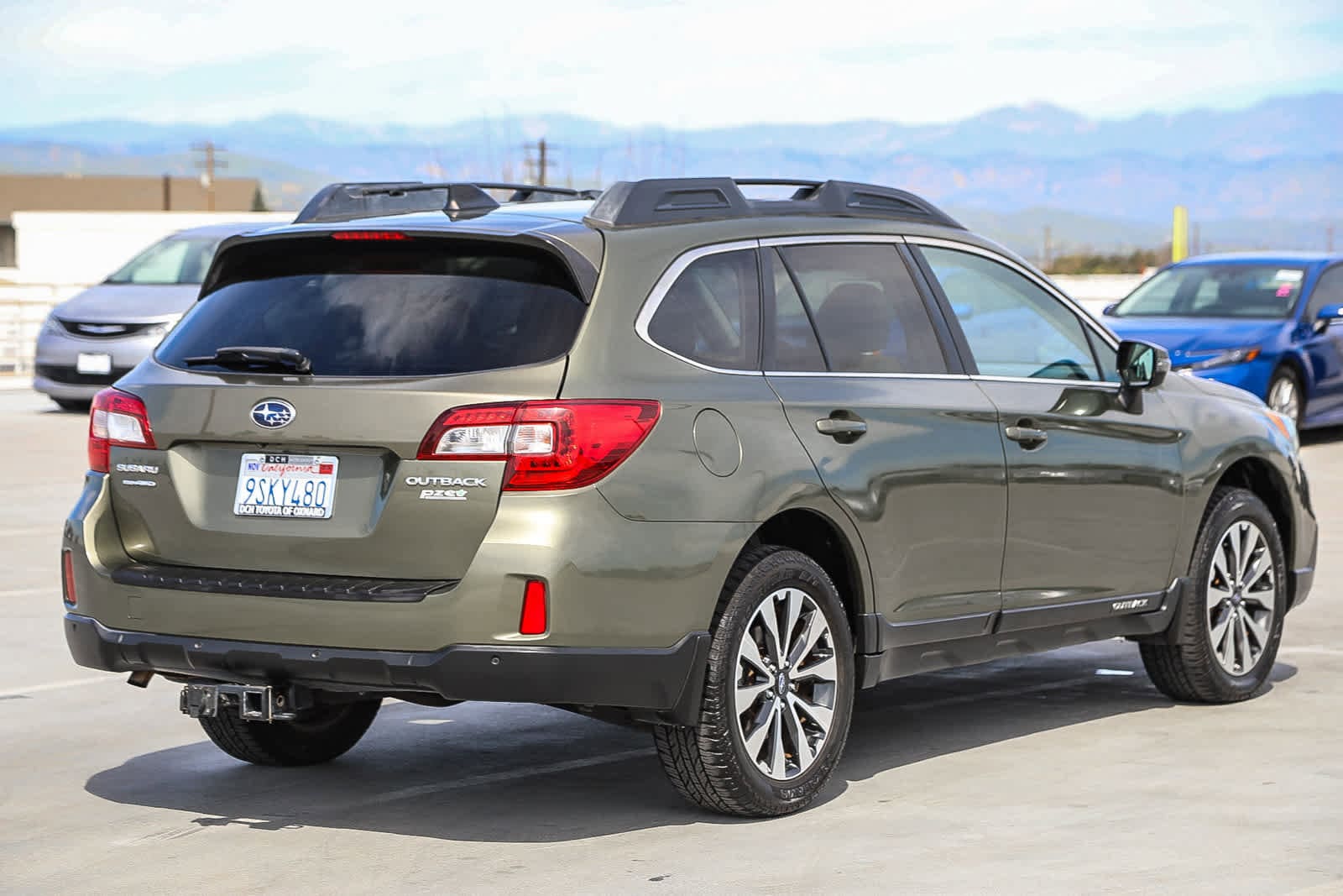 Thumbnail: 2017 Subaru Outback - 5