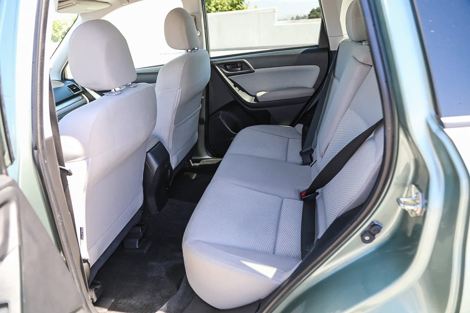 Thumbnail: 2017 Subaru Forester - 18