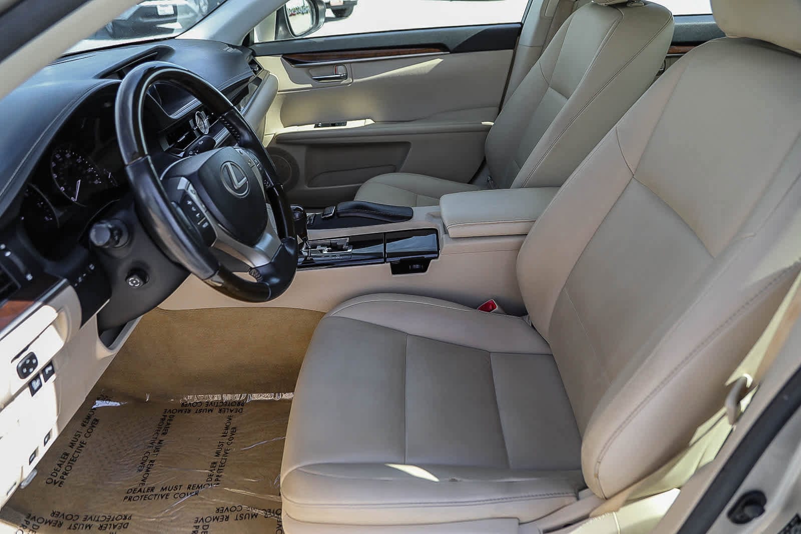 Thumbnail: 2013 Lexus ES - 17