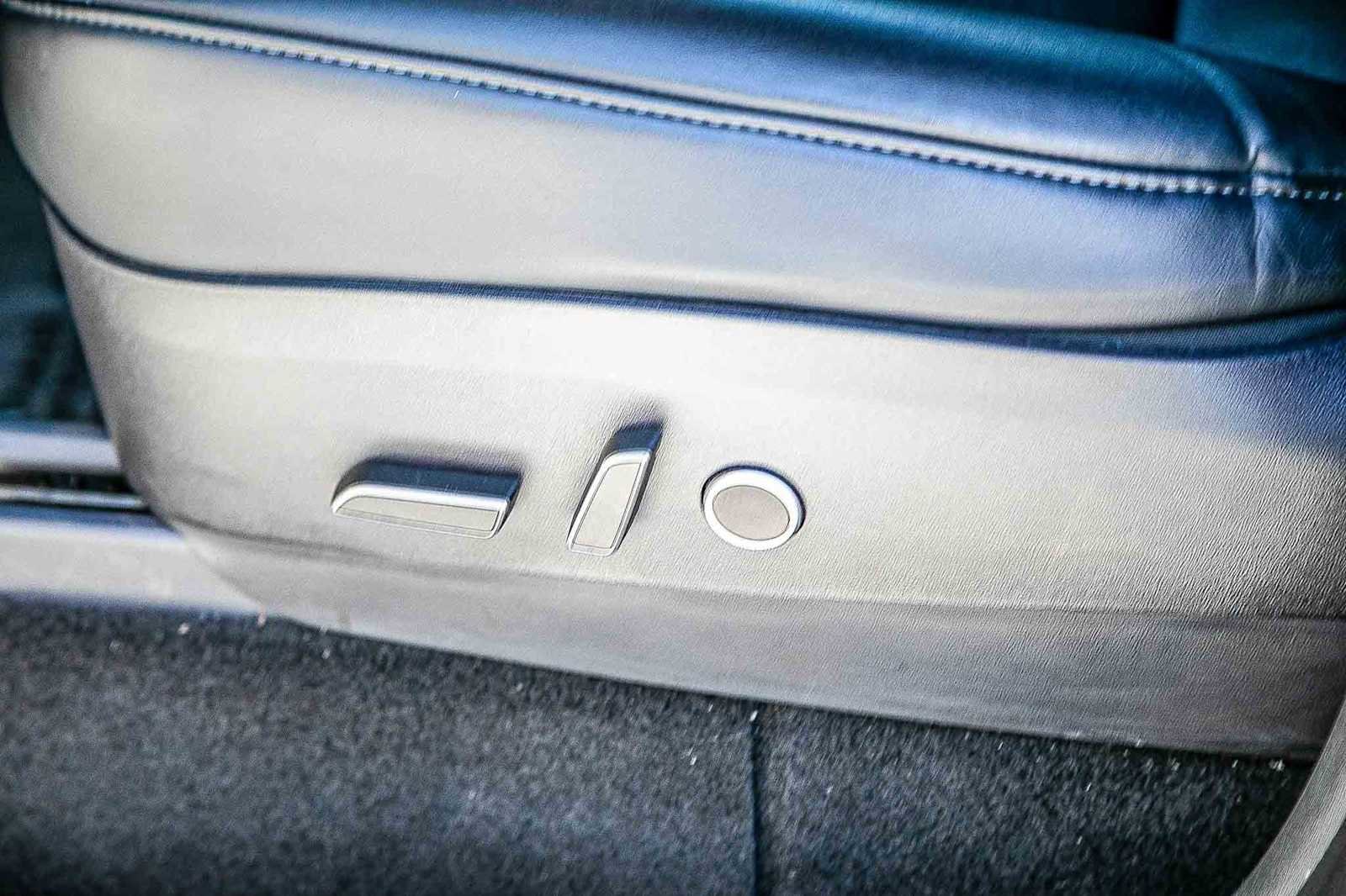 Thumbnail: 2021 Tesla Model Y - 19