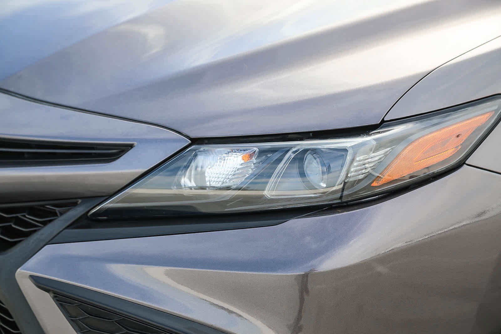 Thumbnail: 2022 Toyota Camry - 8