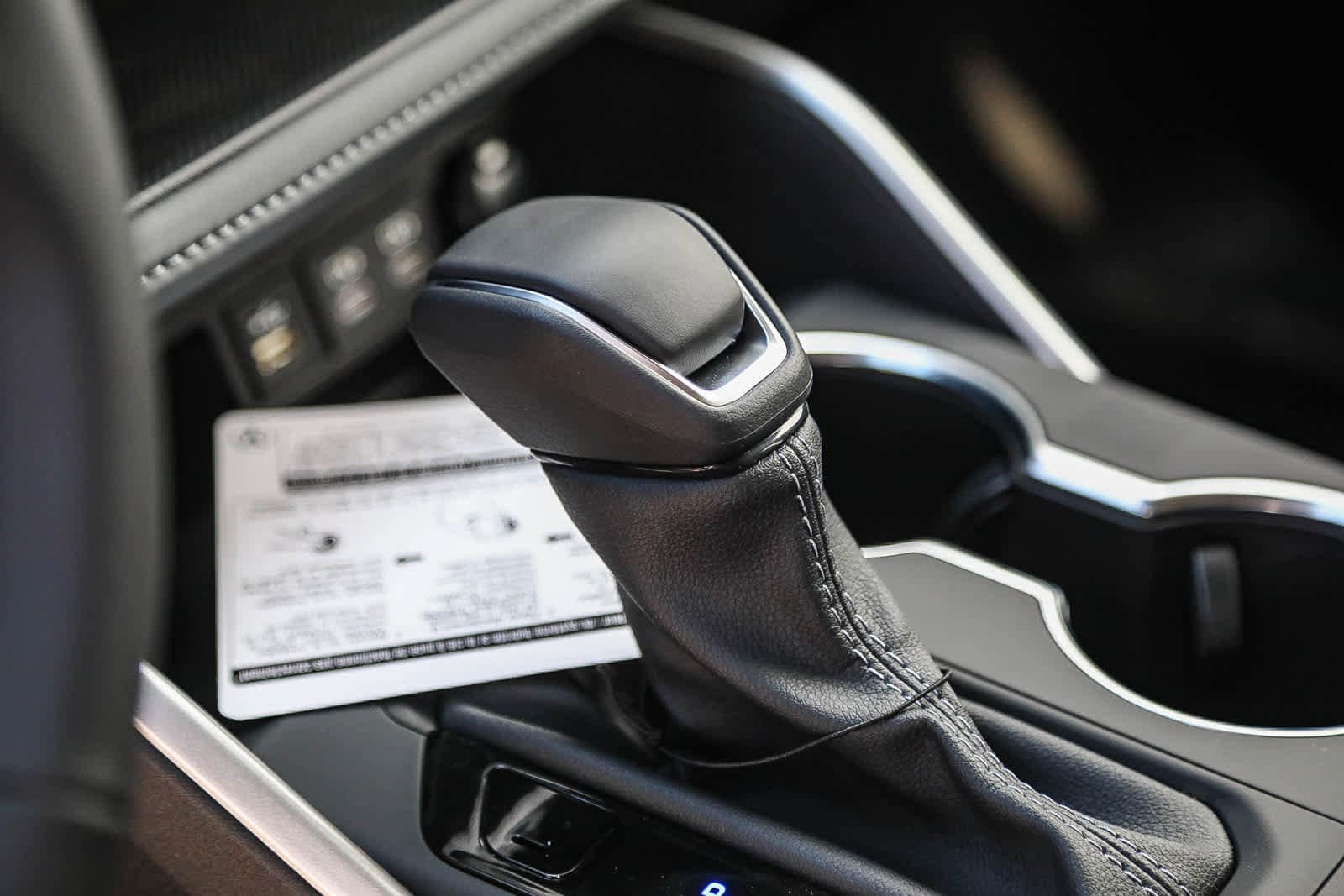 Thumbnail: 2025 Toyota Highlander - 21