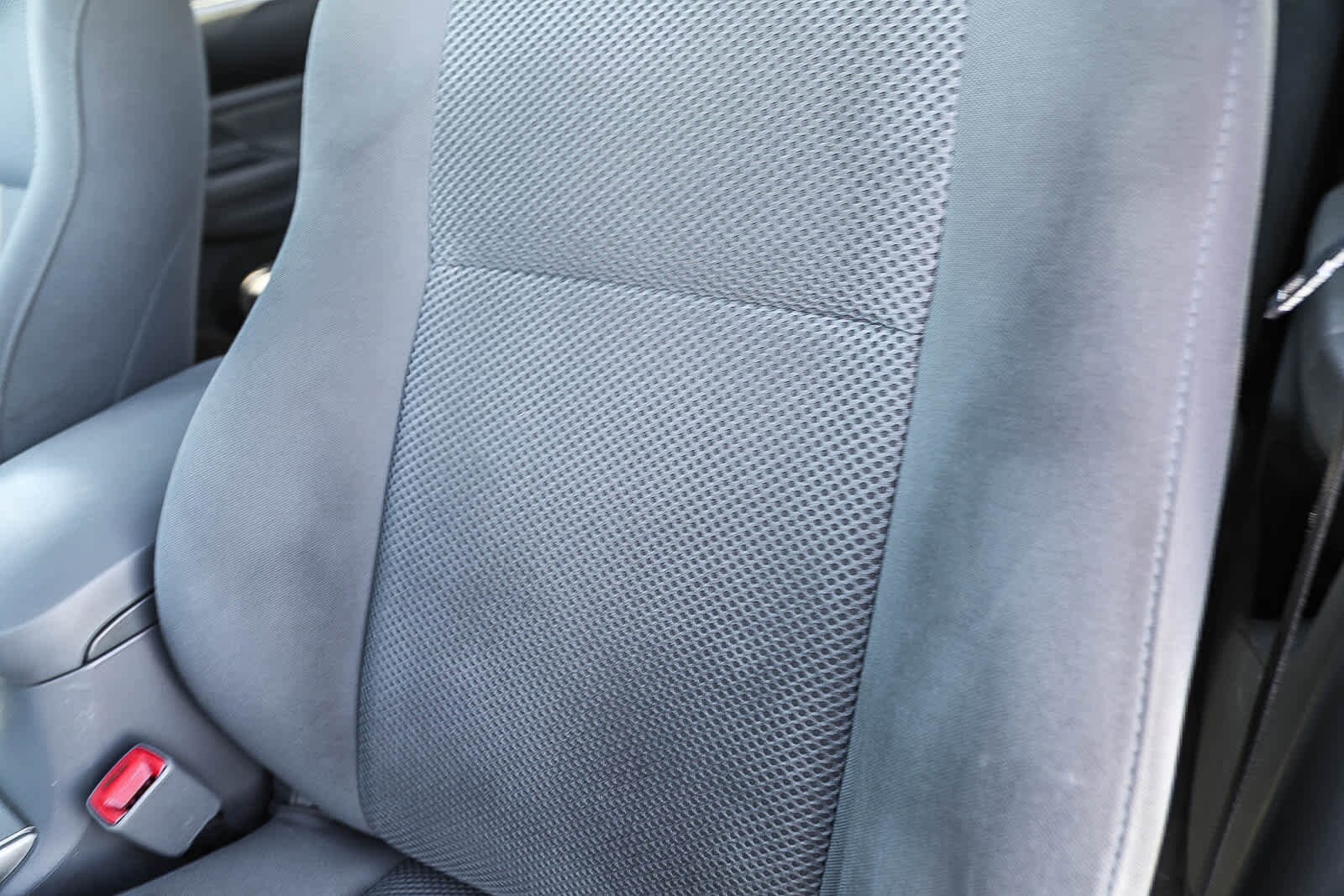 Thumbnail: 2005 Toyota Tacoma - 24