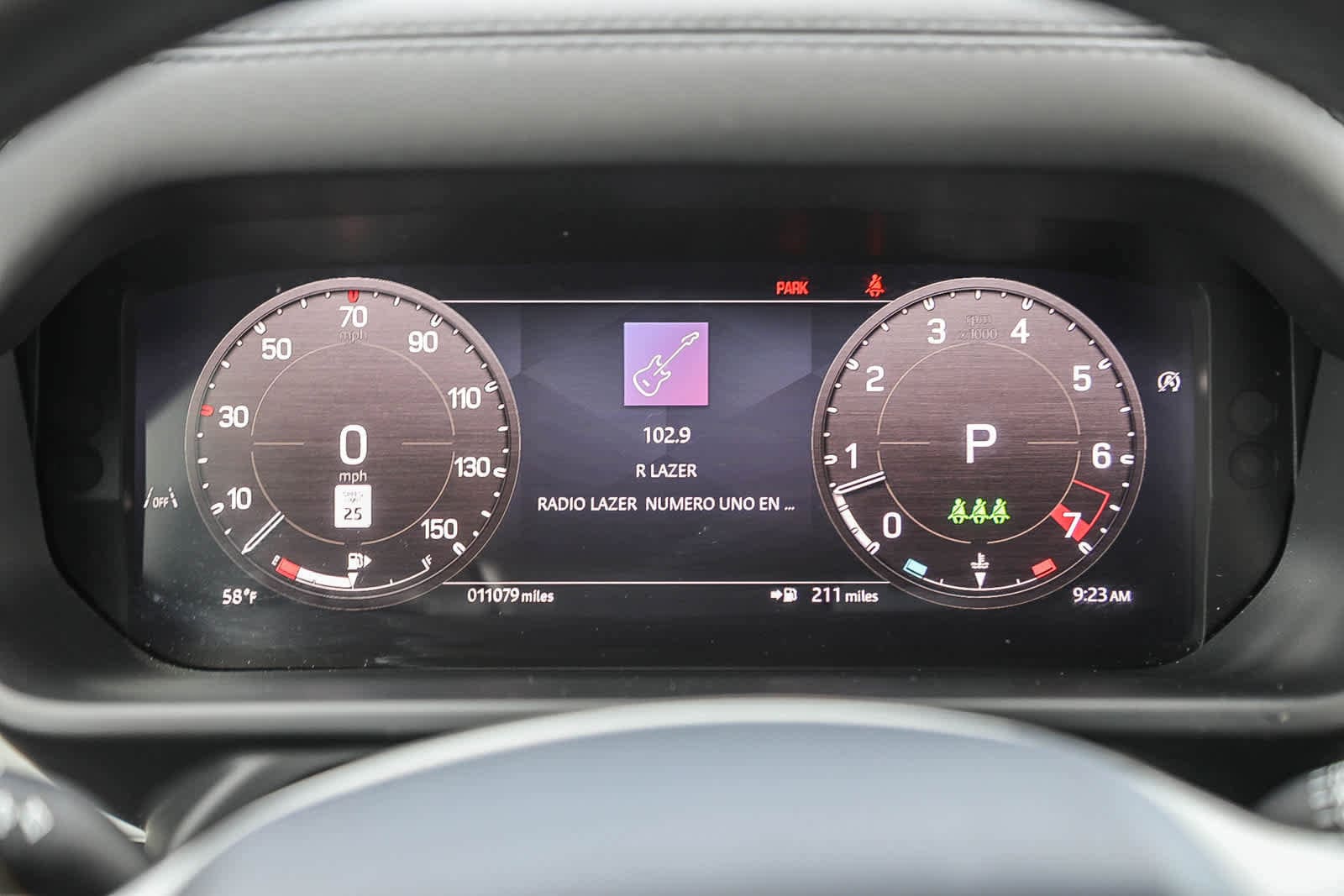 Thumbnail: 2024 Land Rover Defender - 22