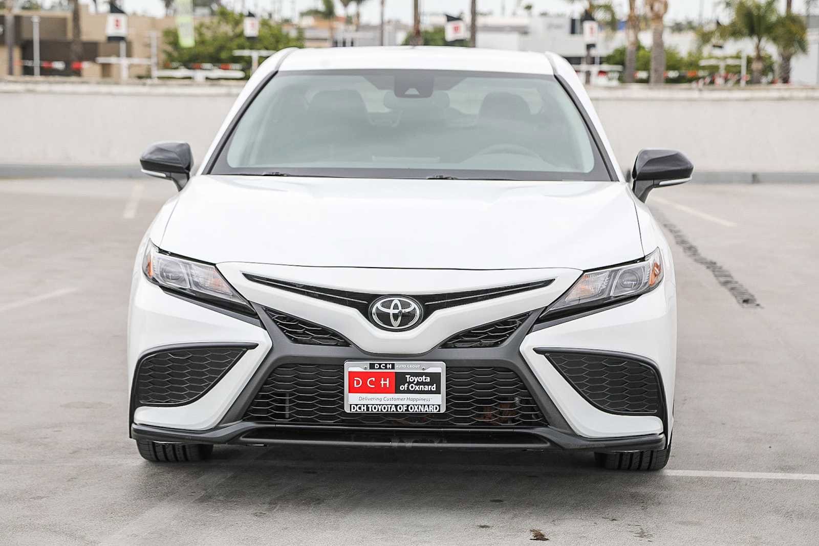 Thumbnail: 2023 Toyota Camry - 4