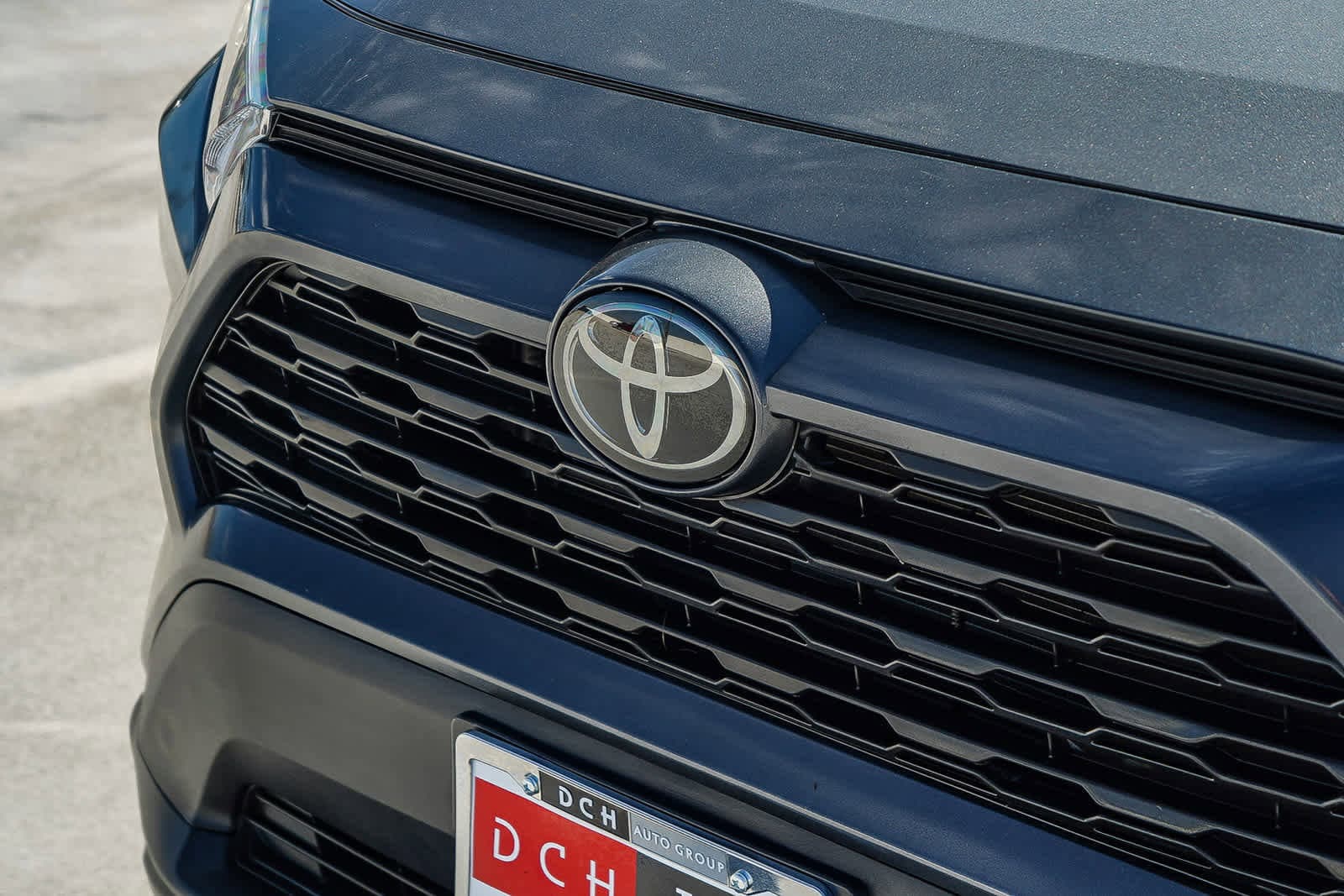 Thumbnail: 2020 Toyota RAV4 - 9