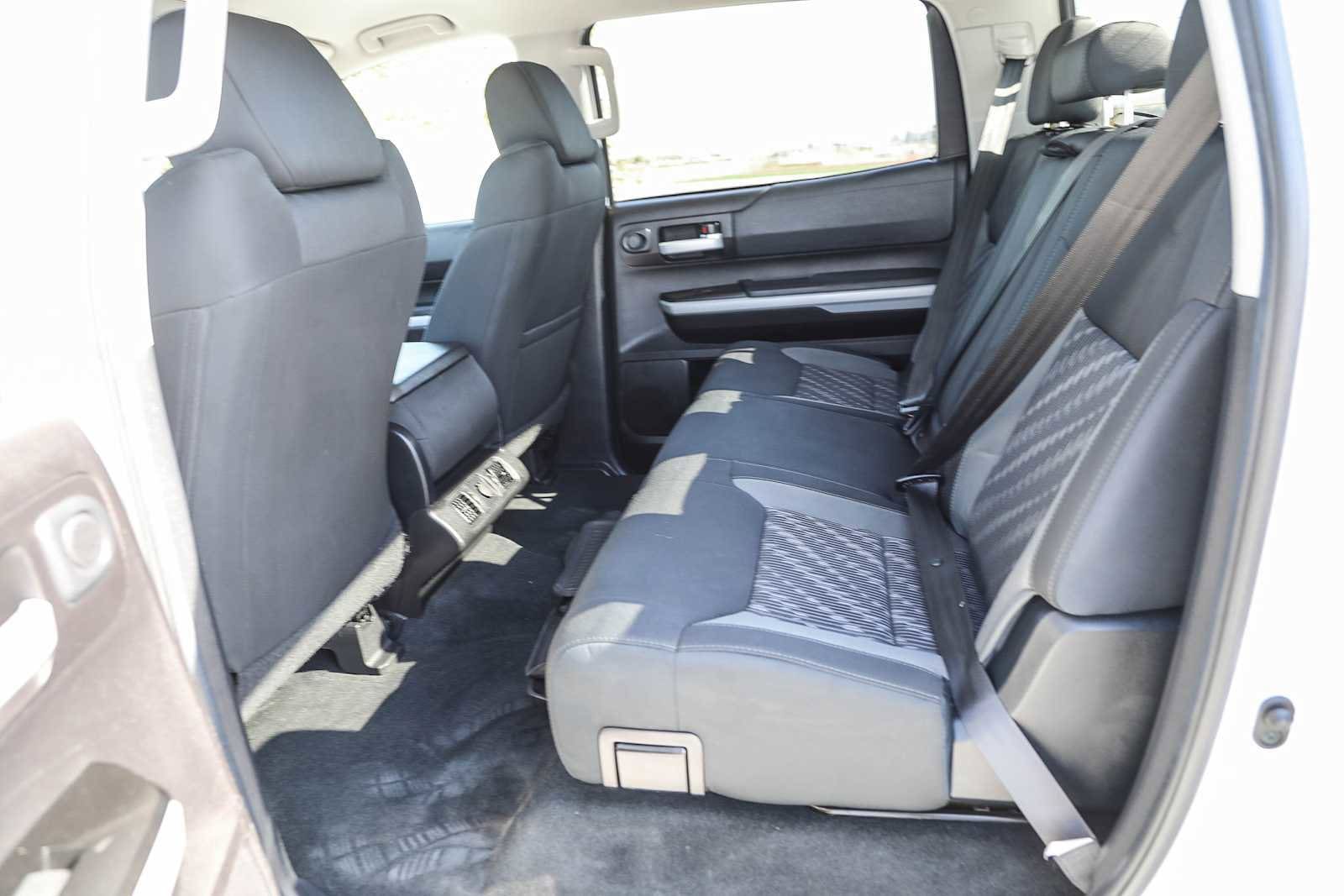 2021 Toyota Tundra SR5 16
