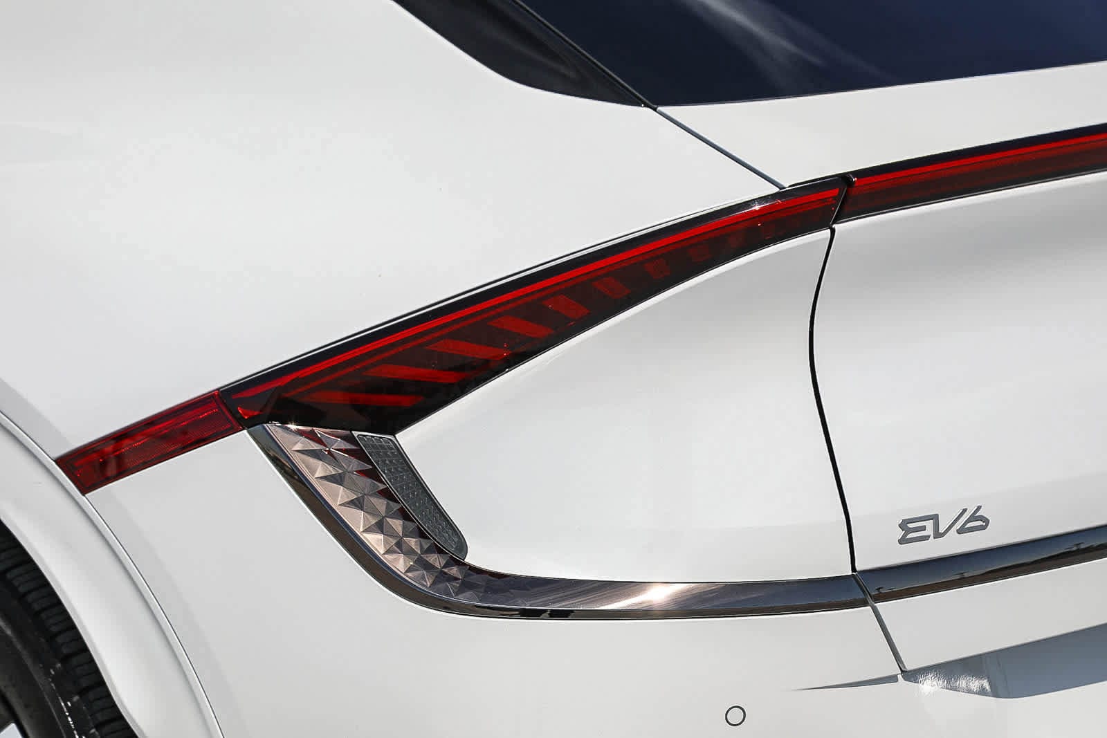 Thumbnail: 2024 Kia EV6 - 9