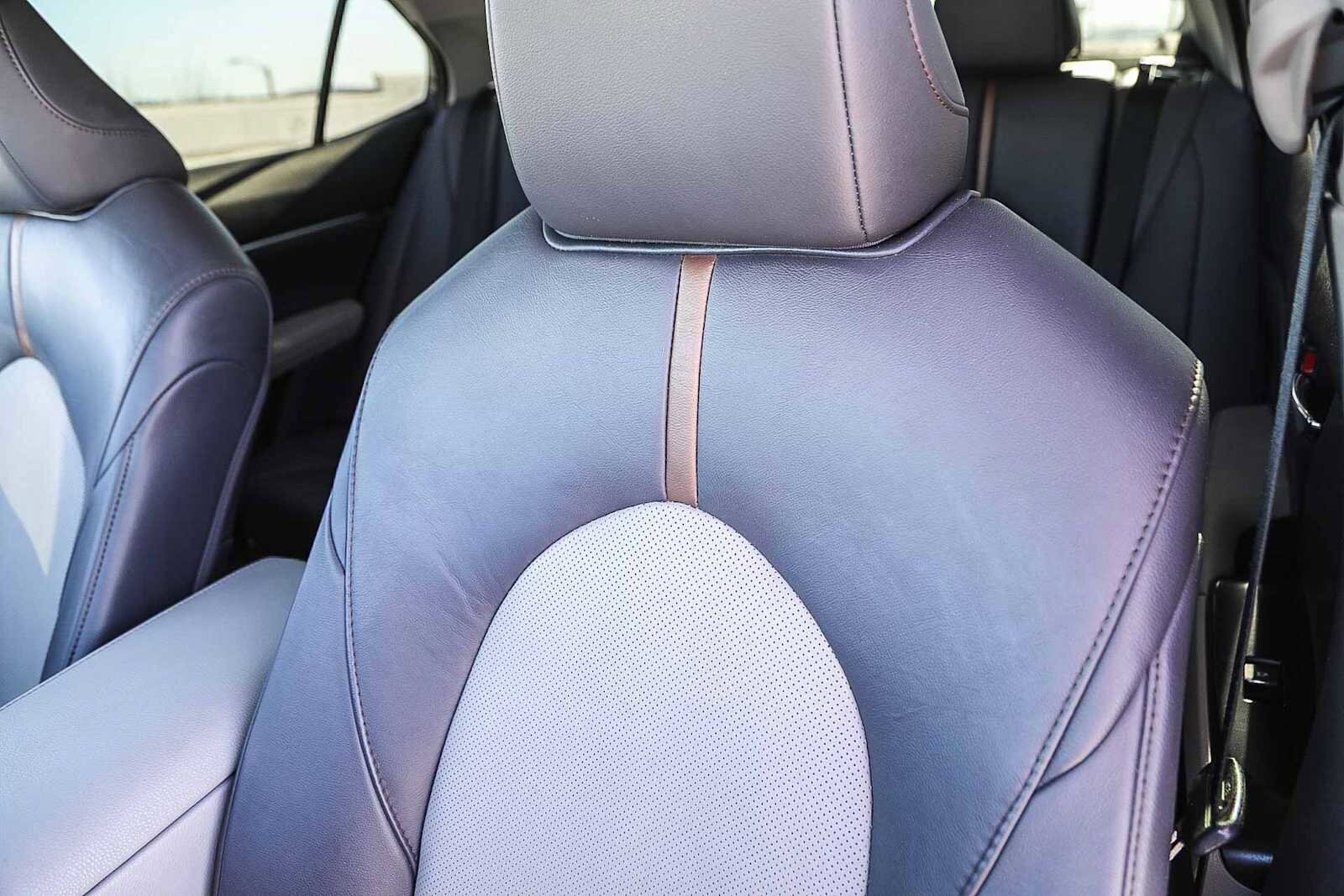 Thumbnail: 2020 Toyota Camry - 24