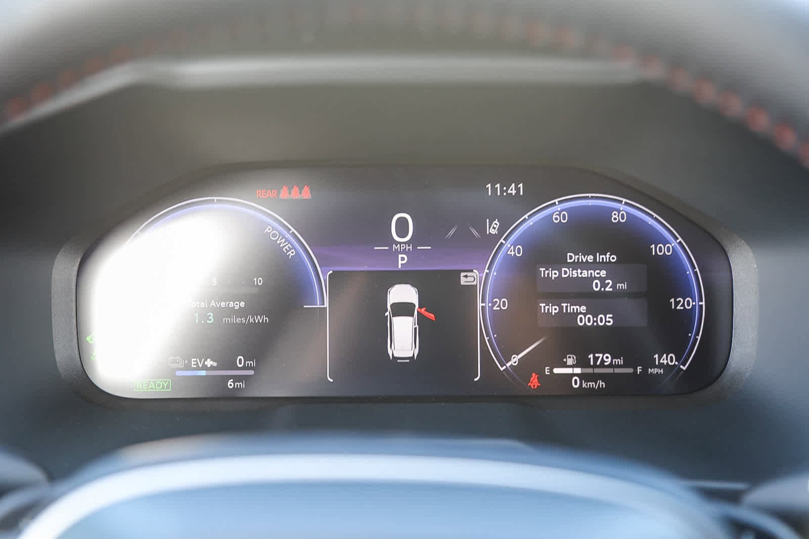 Thumbnail: 2025 Toyota RAV4 - 24