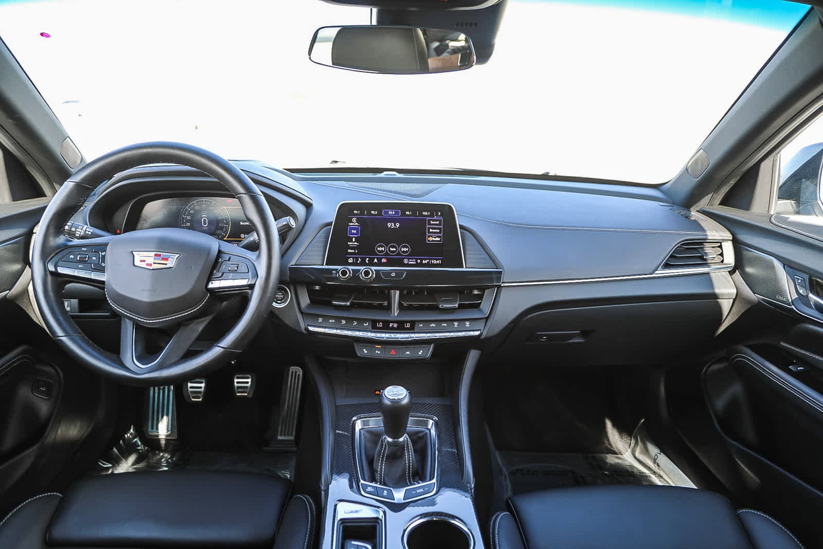 Thumbnail: 2025 Cadillac CT4 - 12