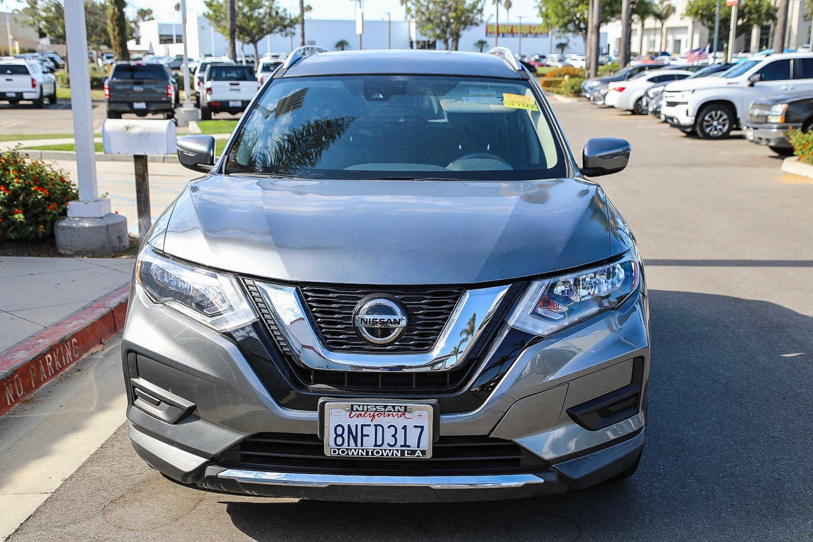 Used 2020 Nissan Rogue SV with VIN KNMAT2MT1LP517380 for sale in Oxnard, CA