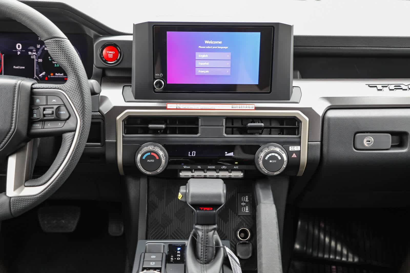 2025 Toyota Tacoma TRD Off-Road 14
