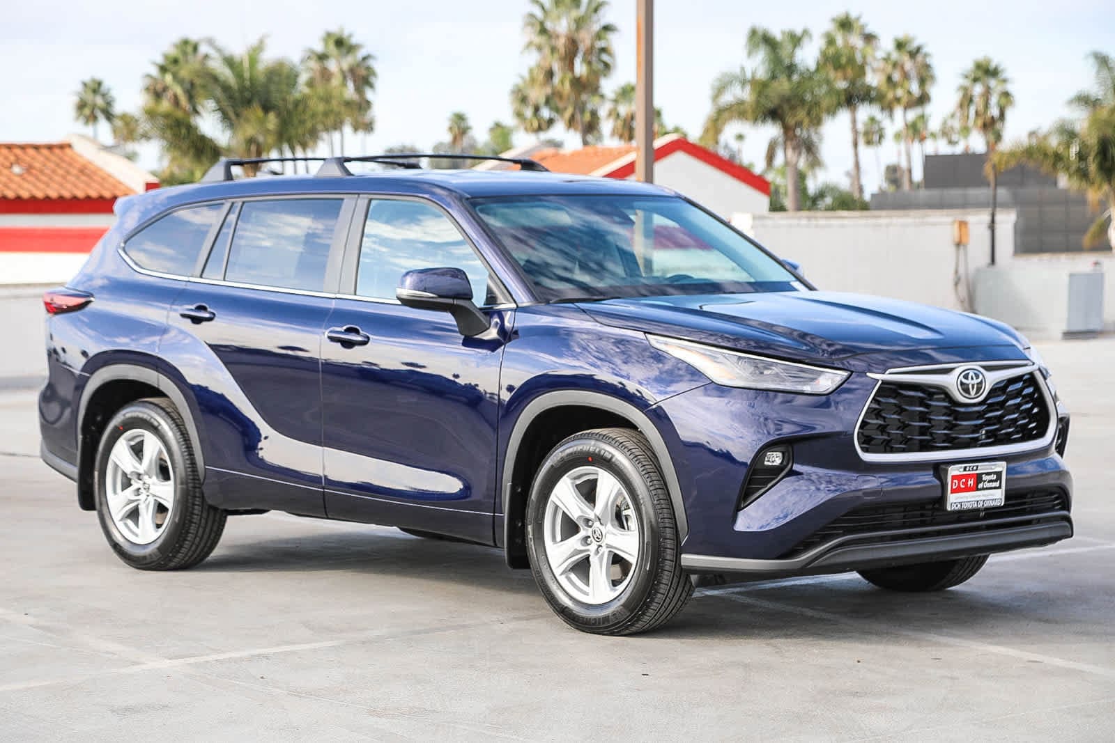 Thumbnail: 2025 Toyota Highlander - 3