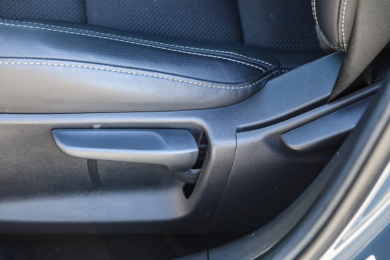 Thumbnail: 2024 Mazda CX-50 - 18