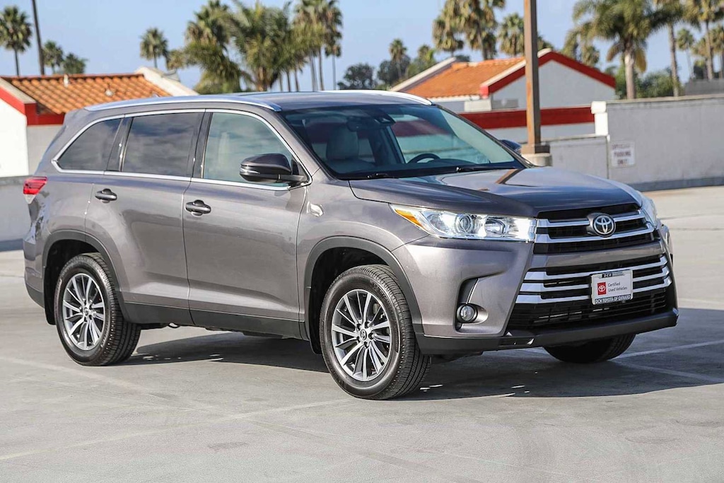 Certified 2019 Toyota Highlander XLE V6 SUV
