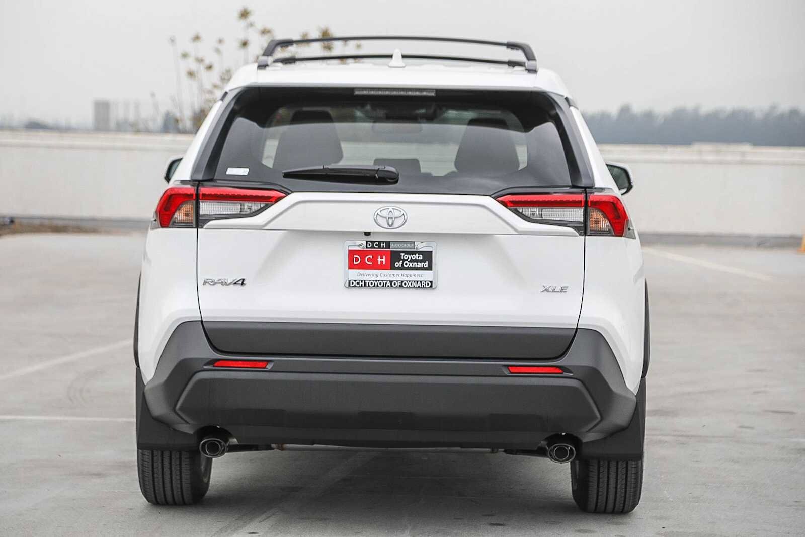 Thumbnail: 2025 Toyota RAV4 - 6