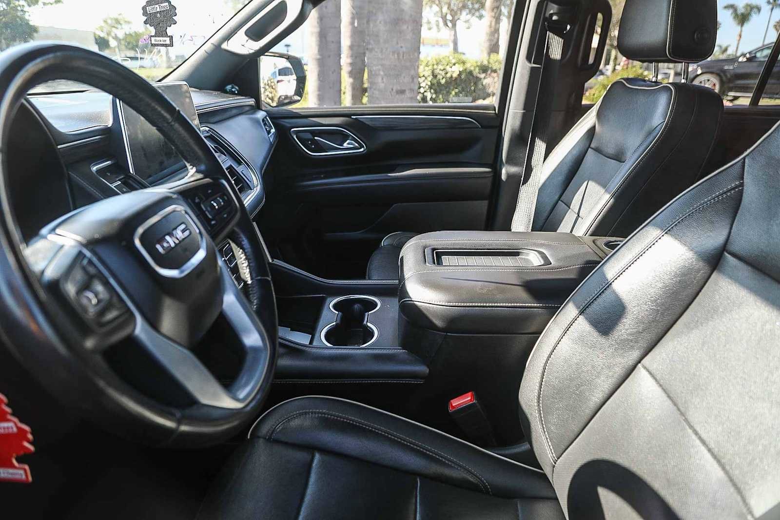 Thumbnail: 2021 GMC Yukon - 23