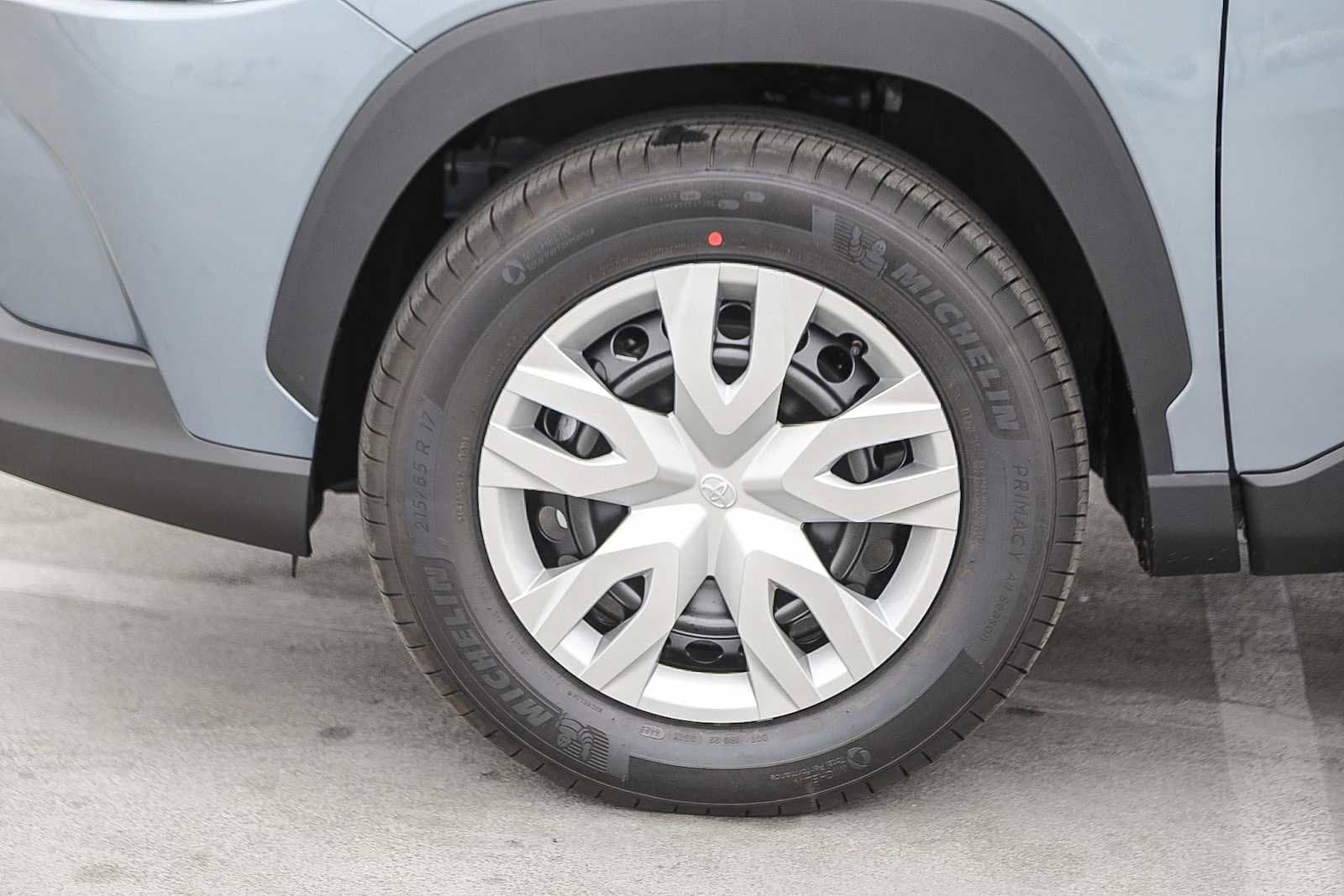 Thumbnail: 2026 Toyota Corolla Cross - 10