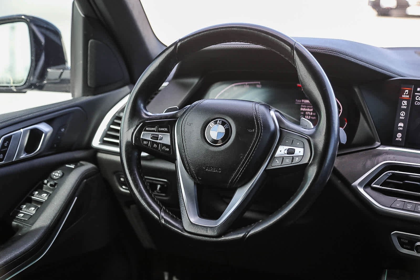 Thumbnail: 2020 BMW X5 - 15