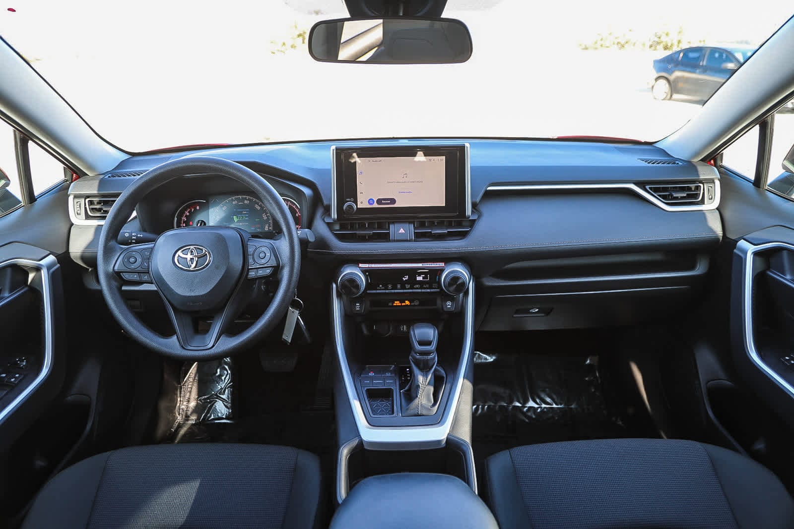 Thumbnail: 2025 Toyota RAV4 - 12