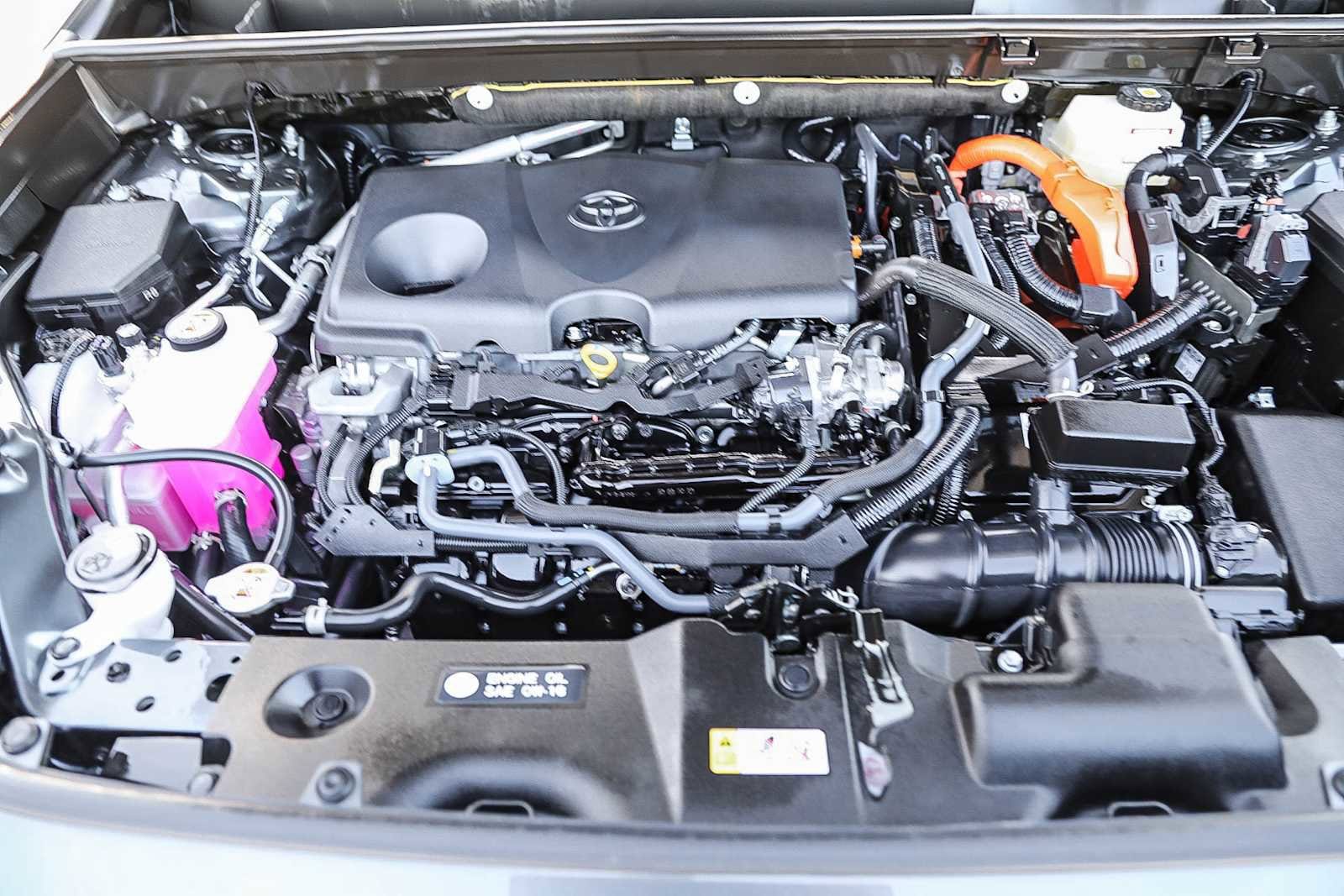 Thumbnail: 2025 Toyota RAV4 - 26