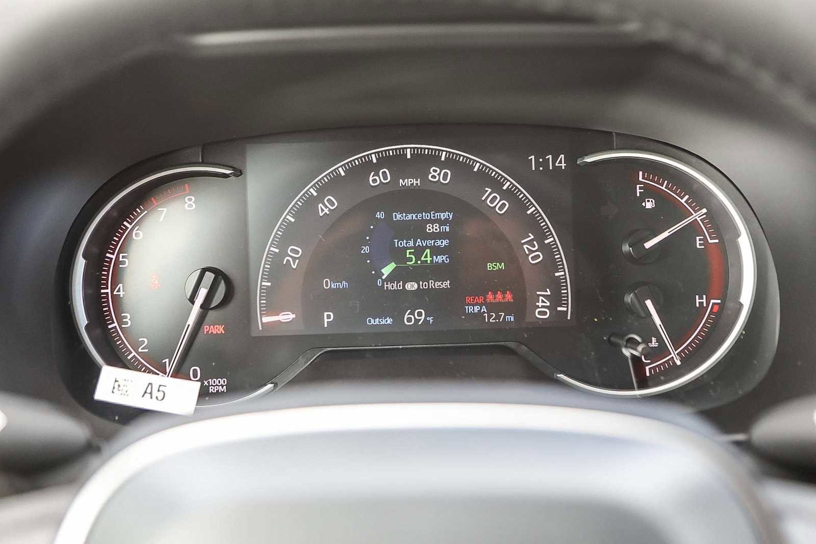 Thumbnail: 2025 Toyota RAV4 - 24